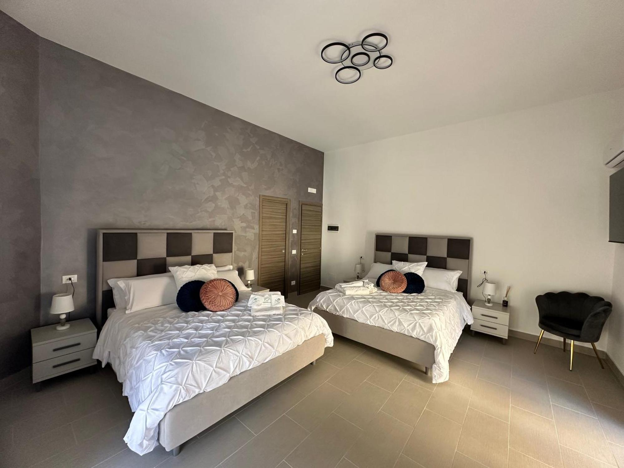 Emerella Luxury Suites-Siderno Lungomare Exterior foto