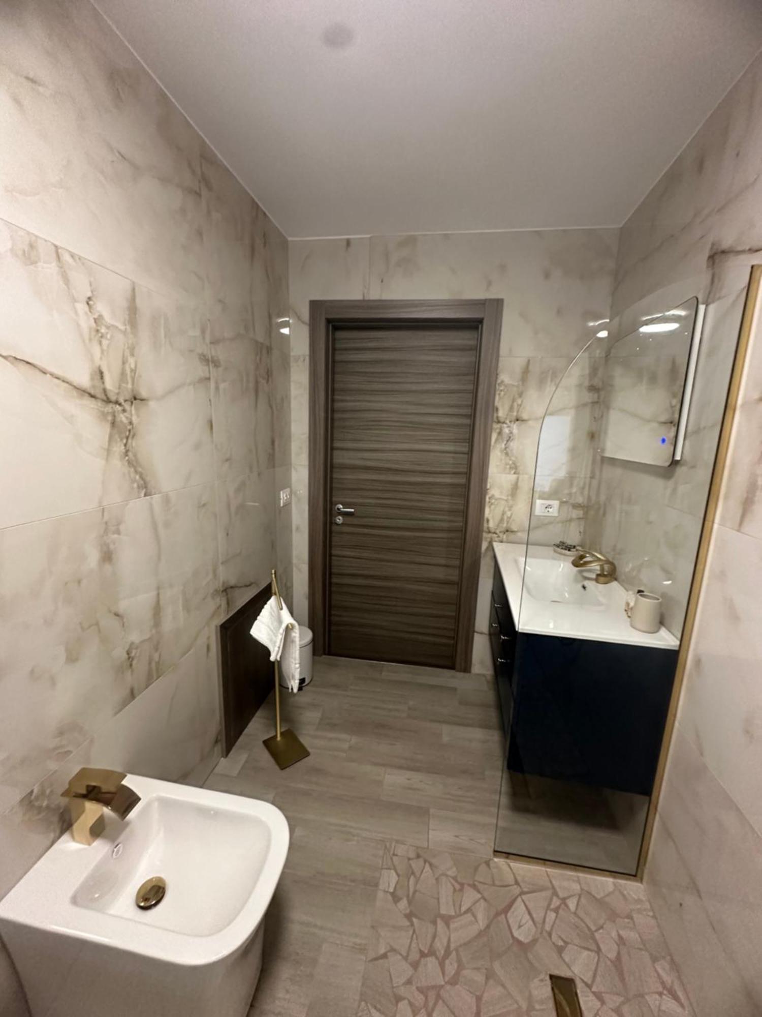 Emerella Luxury Suites-Siderno Lungomare Exterior foto