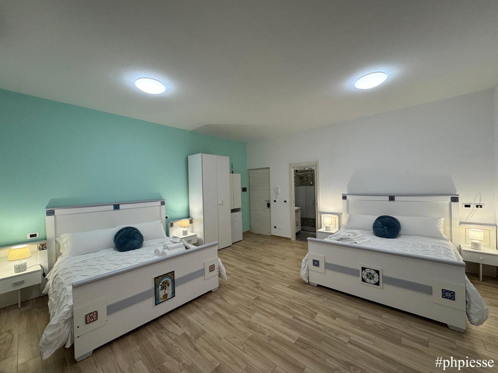 Emerella Luxury Suites-Siderno Lungomare Exterior foto