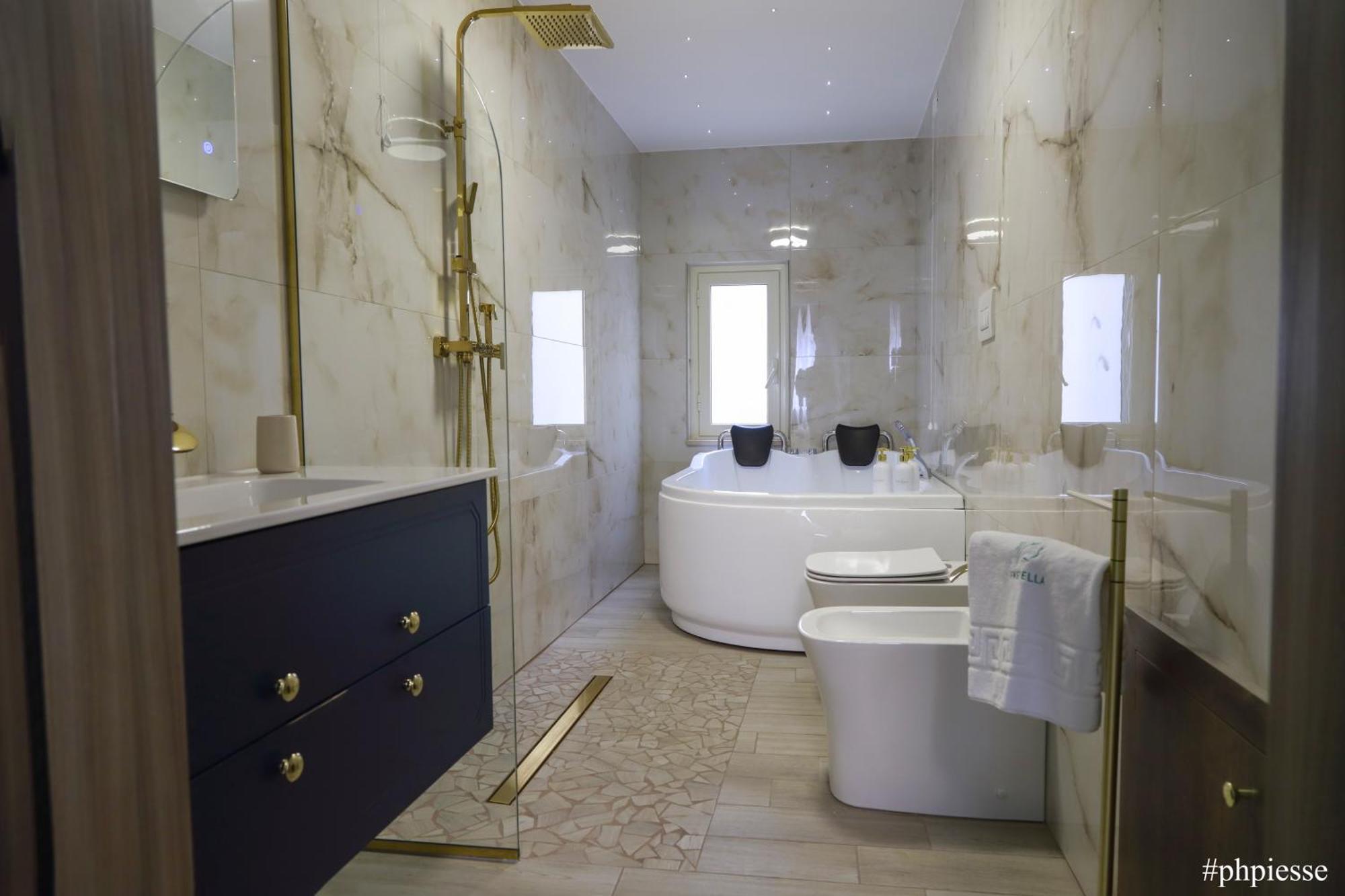 Emerella Luxury Suites-Siderno Lungomare Exterior foto